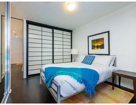 Urban Loft Close To Sydney Hot Spots - Hervey Bay Accommodation 1