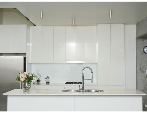 Urban Loft Close To Sydney Hot Spots - Hervey Bay Accommodation 7