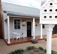Thelma's Temora - Hervey Bay Accommodation