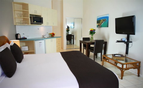 The Byron Beachcomber - Hervey Bay Accommodation 13