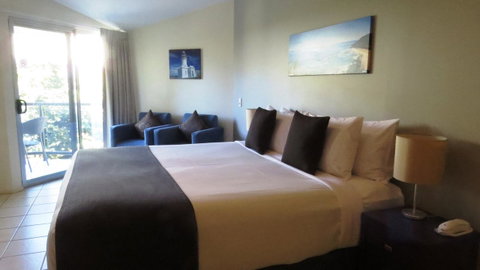The Byron Beachcomber - Hervey Bay Accommodation 5