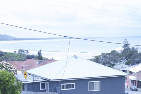 Clareview, 8 Korogora Street - Tourism Hervey Bay 8