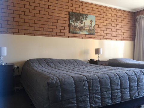 Deniliquin Motel - Hervey Bay Accommodation 11