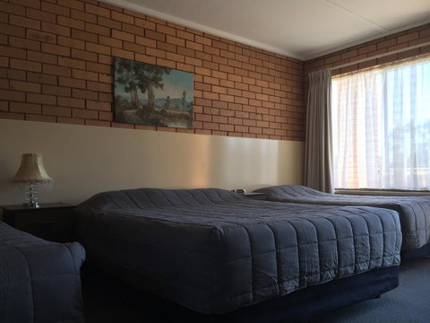 Deniliquin Motel - Hervey Bay Accommodation 12