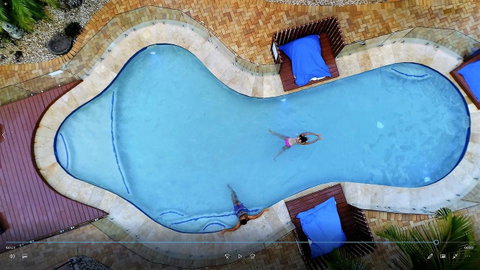 Outrigger Bay - Hervey Bay Accommodation 3