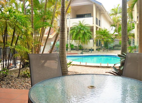 Outrigger Bay - Hervey Bay Accommodation 2