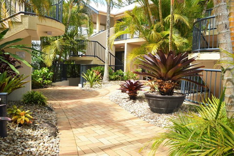 Outrigger Bay - Hervey Bay Accommodation 4