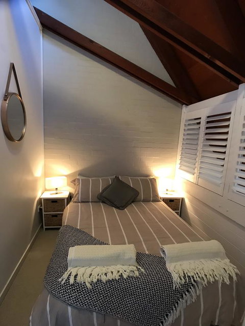 Treetops Everglades Villa - Hervey Bay Accommodation 6