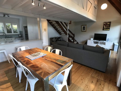 Treetops Everglades Villa - Hervey Bay Accommodation 8