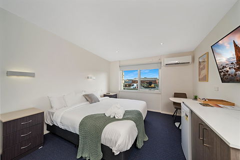 Carlton Suites - Tourism Hervey Bay 2
