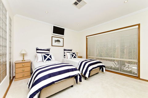 One Mile Mansion - Private Coastal Retreat FREE FAMILY ADVENTURE PASS - Hervey Bay Accommodation 17