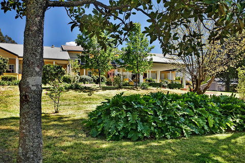 Bundanoon Lodge - Tourism Hervey Bay 0