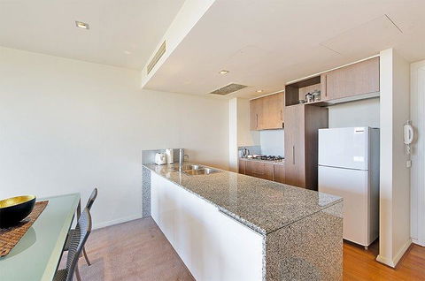 Wyndel Apartments North Sydney - Harbour Watch - Hervey Bay Accommodation 7