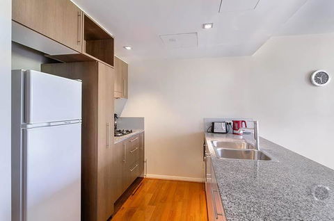 Wyndel Apartments North Sydney - Harbour Watch - Hervey Bay Accommodation 10