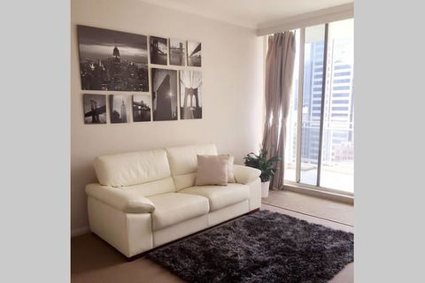 Kent CBD Apartment - Tourism Hervey Bay 5