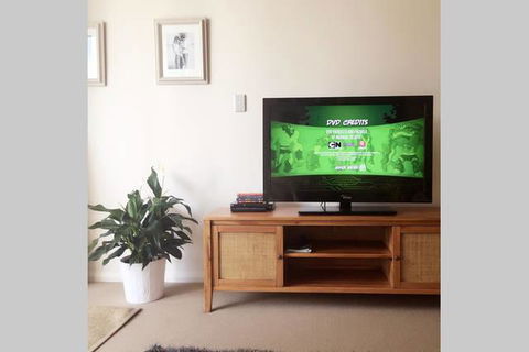 Kent CBD Apartment - Tourism Hervey Bay 6