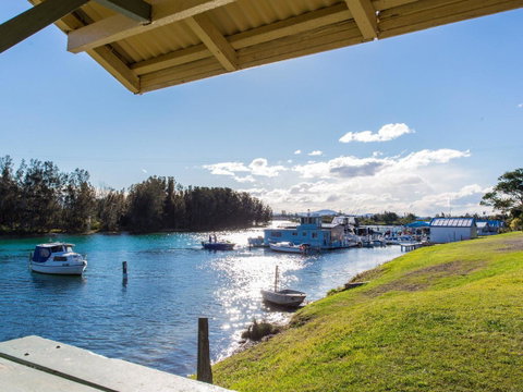 Aquarius 9 - Hervey Bay Accommodation 6