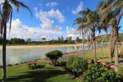 Beachfront 3, 25 Willow Street - Tourism Hervey Bay 8