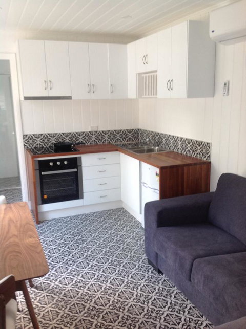 Hideaway Holiday Apartments - Hervey Bay Accommodation 11