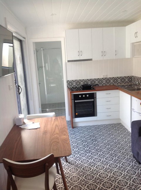 Hideaway Holiday Apartments - Hervey Bay Accommodation 10