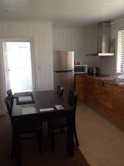 Hideaway Holiday Apartments - Hervey Bay Accommodation 14