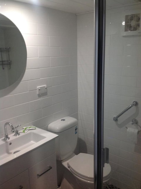 Hideaway Holiday Apartments - Hervey Bay Accommodation 24