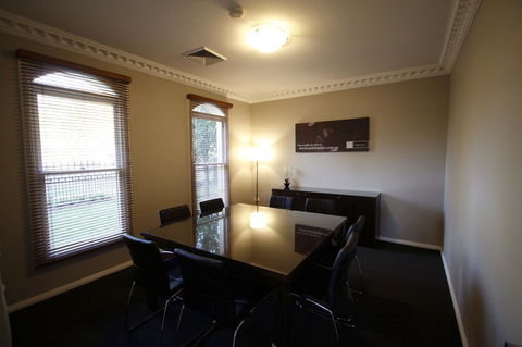 Carlyle Suites & Apartments - Tourism Hervey Bay 2