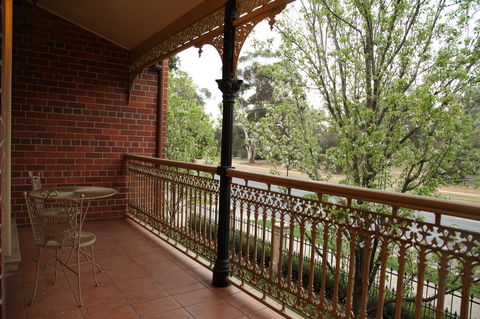 Carlyle Suites & Apartments - Tourism Hervey Bay 16