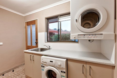 Hume Country Motor Inn - Hervey Bay Accommodation 27