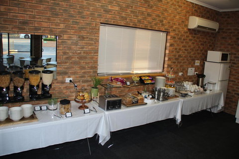 Hume Country Motor Inn - Hervey Bay Accommodation 7