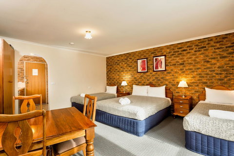 Hume Country Motor Inn - Hervey Bay Accommodation 5