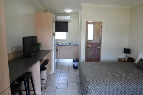 Tumut Apartments - Hervey Bay Accommodation 2