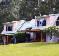 Bawley Bush Retreat and Cottages - Hervey Bay Accommodation