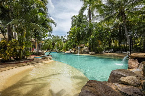 Mercure Darwin Airport Resort - Hervey Bay Accommodation 6