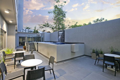 Argus Hotel Darwin - Tourism Hervey Bay 2