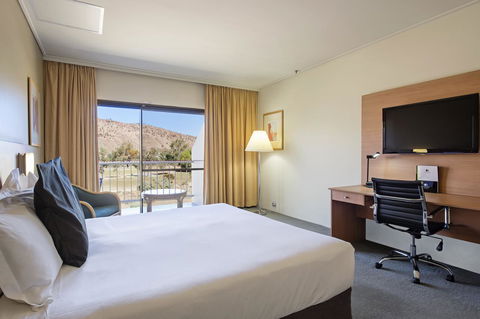 DoubleTree By Hilton Alice Springs - Tourism Hervey Bay 9