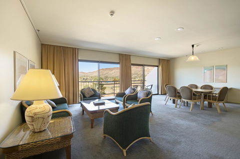 DoubleTree By Hilton Alice Springs - Tourism Hervey Bay 33