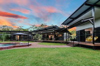 Book Humpty Doo Accommodation Vacations Hervey Bay Accommodation Hervey Bay Accommodation