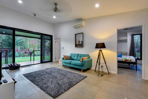 'Tropical Oasis - Darwin NT - Hervey Bay Accommodation 16