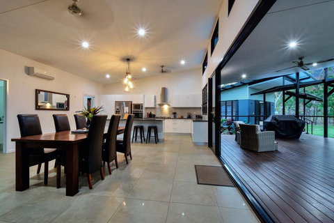 'Tropical Oasis - Darwin NT - Hervey Bay Accommodation 3