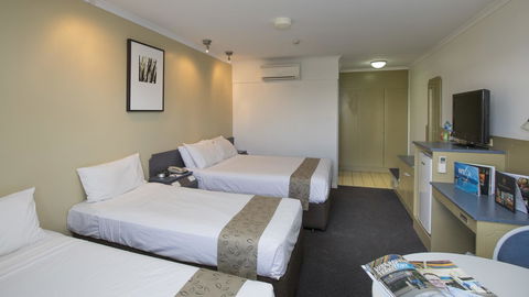 Stay At Alice Springs Hotel - Tourism Hervey Bay 5