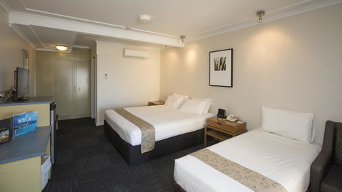 Stay At Alice Springs Hotel - Tourism Hervey Bay 4