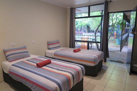 Jump Inn Alice Budget Accommodation - Hervey Bay Accommodation 3