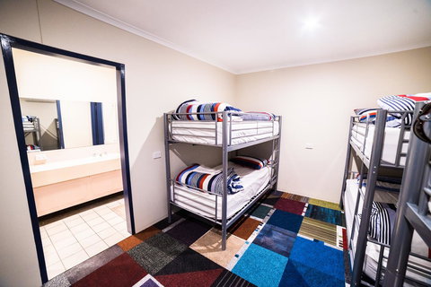 Jump Inn Alice Budget Accommodation - Hervey Bay Accommodation 40
