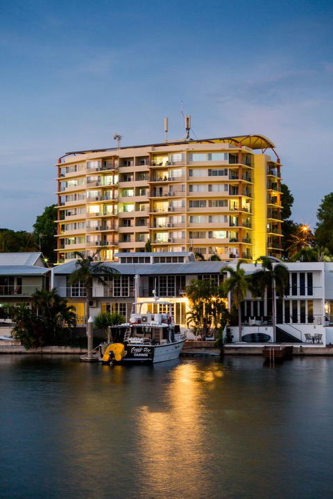 Cullen Bay Resorts - Tourism Hervey Bay 14