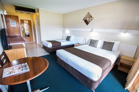 Elkira Court Motel - Hervey Bay Accommodation 5
