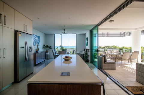 ZEN BY THE WATER - Esplanade Darwin Retreat - Hervey Bay Accommodation 22
