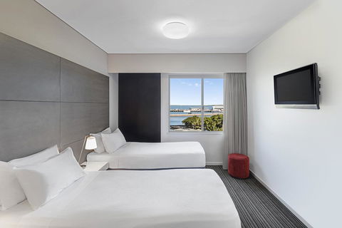 Adina Apartment Hotel Darwin Waterfront - Tourism Hervey Bay 3