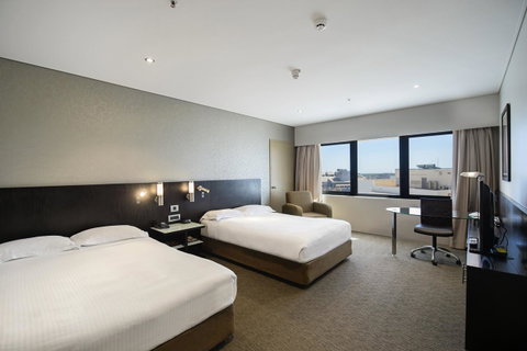 Hilton Darwin - Hervey Bay Accommodation 37