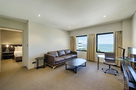 Hilton Darwin - Hervey Bay Accommodation 12